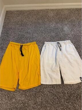 Shein Boys Yellow White Casual Shorts Lot of 2 Size 13-14Y (XL)
